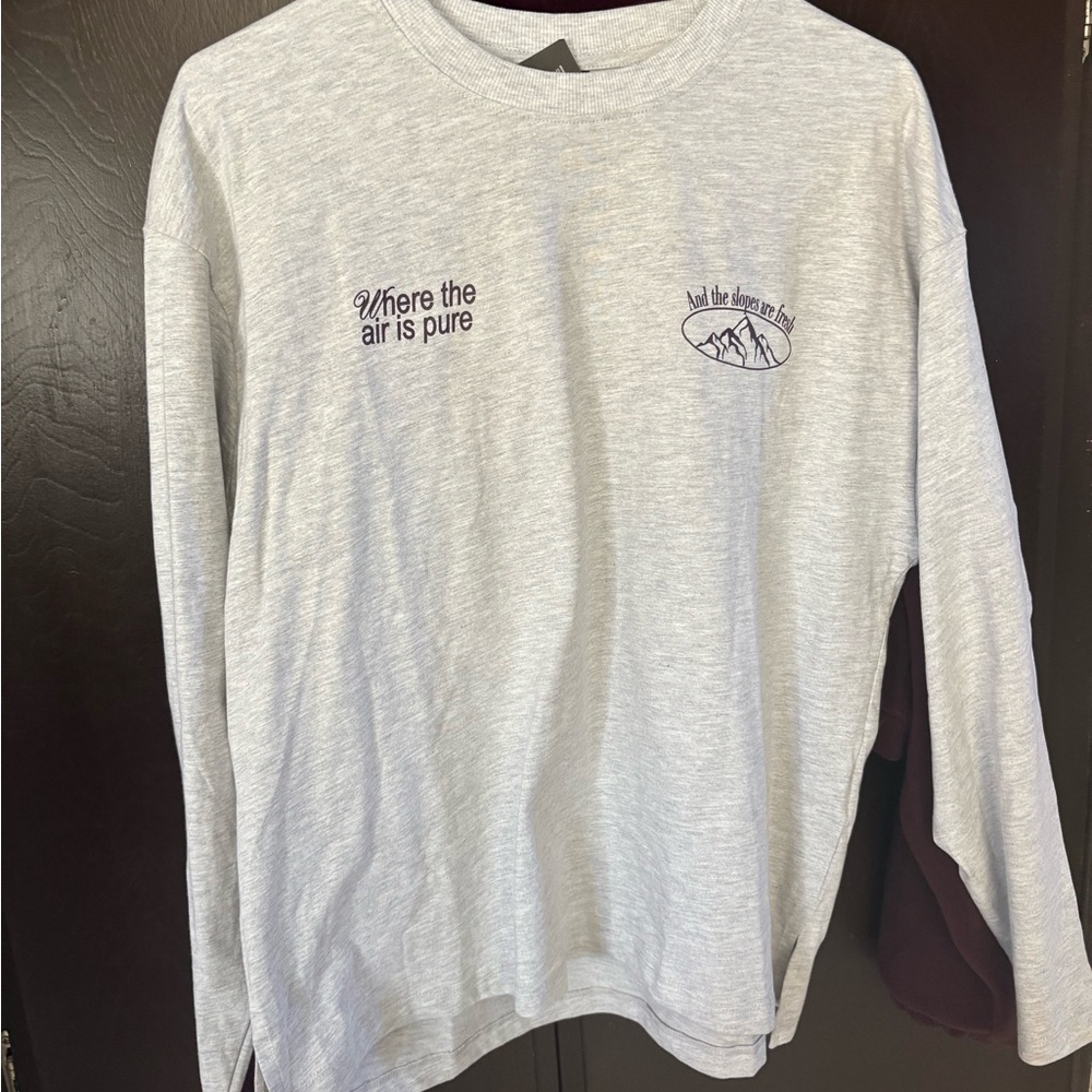 Cotton On Body Light Gray Long Sleeve Tee